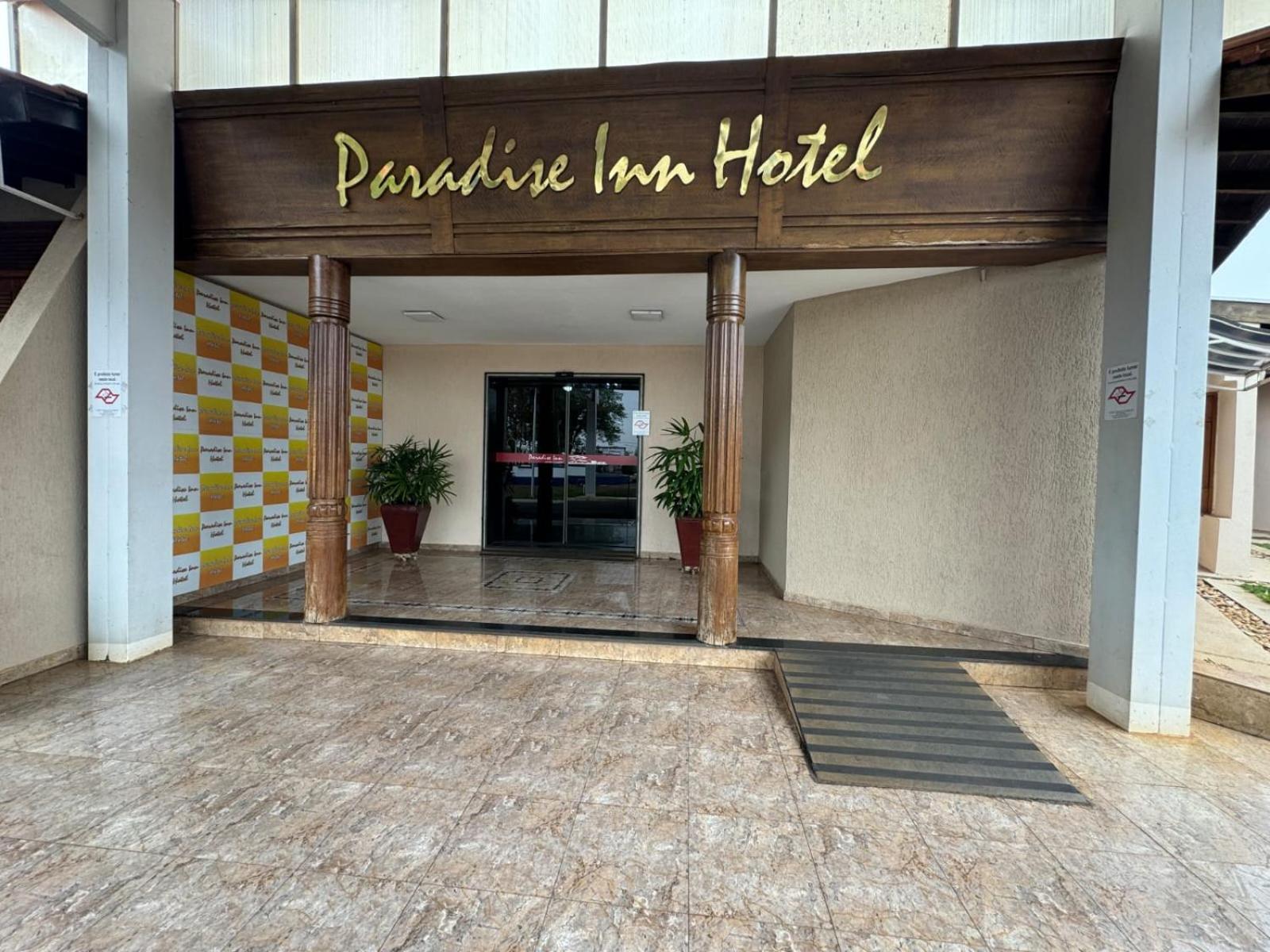 Paradise Inn Hotel 卡坦杜瓦 外观 照片