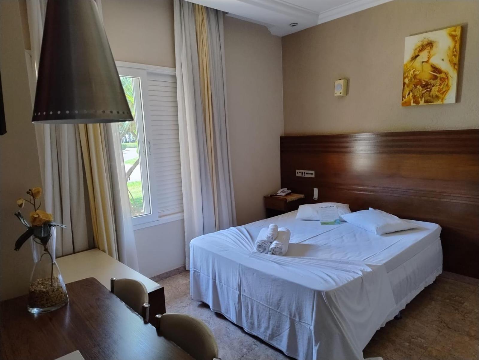 Paradise Inn Hotel 卡坦杜瓦 外观 照片